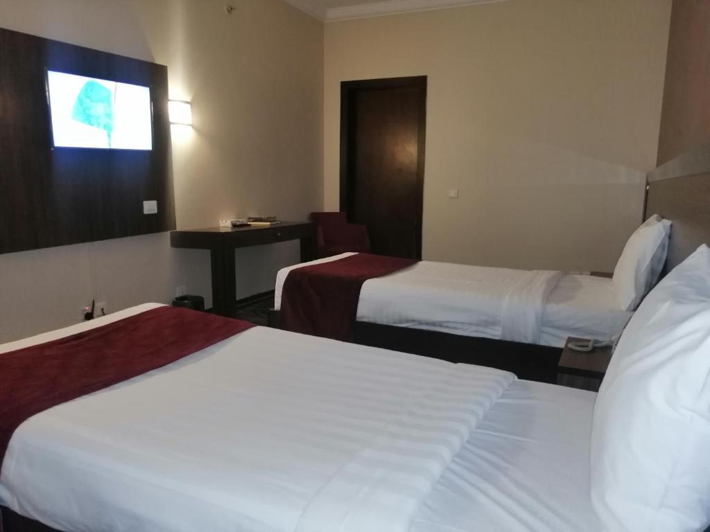 Al Hayah Golden 4 star 9