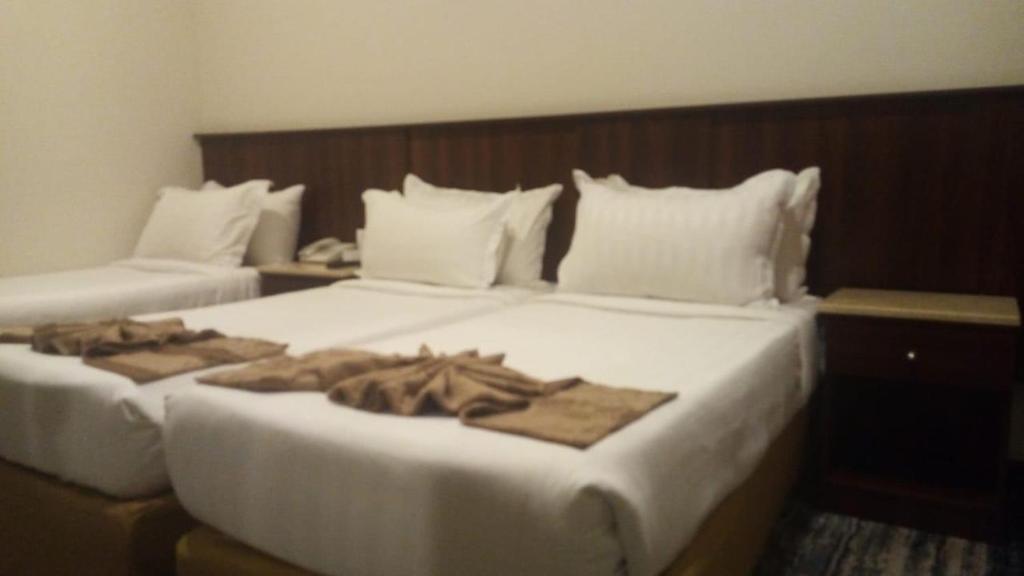 Emaar khail 3 star 6